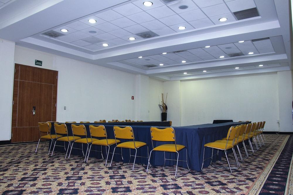 Hotel Soleil Business Class Celaya Eksteriør bilde