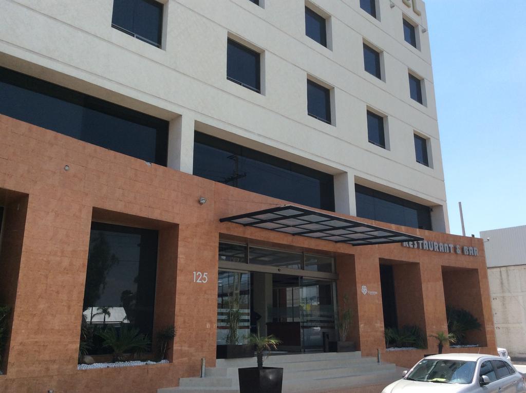 Hotel Soleil Business Class Celaya Eksteriør bilde