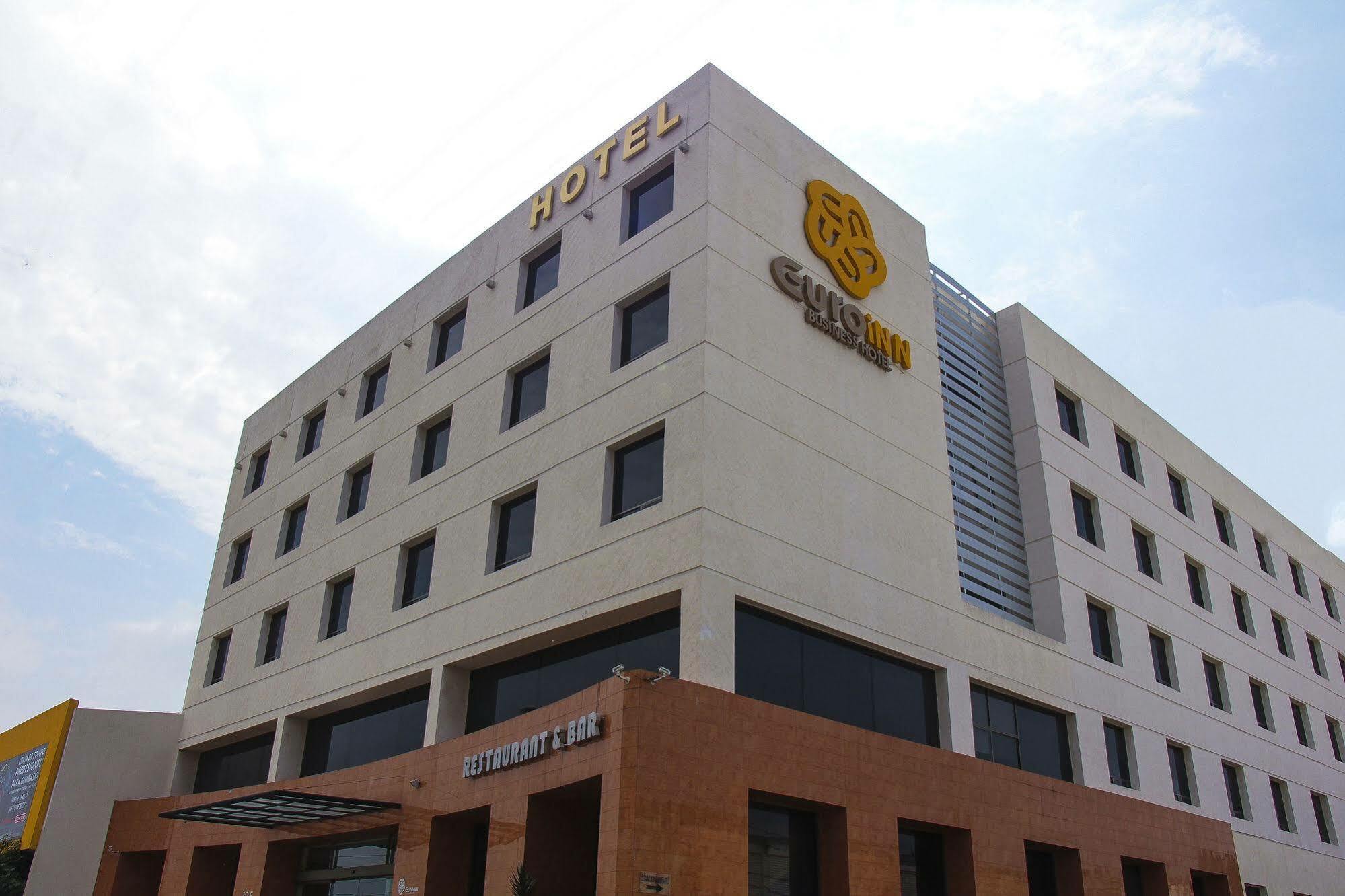 Hotel Soleil Business Class Celaya Eksteriør bilde