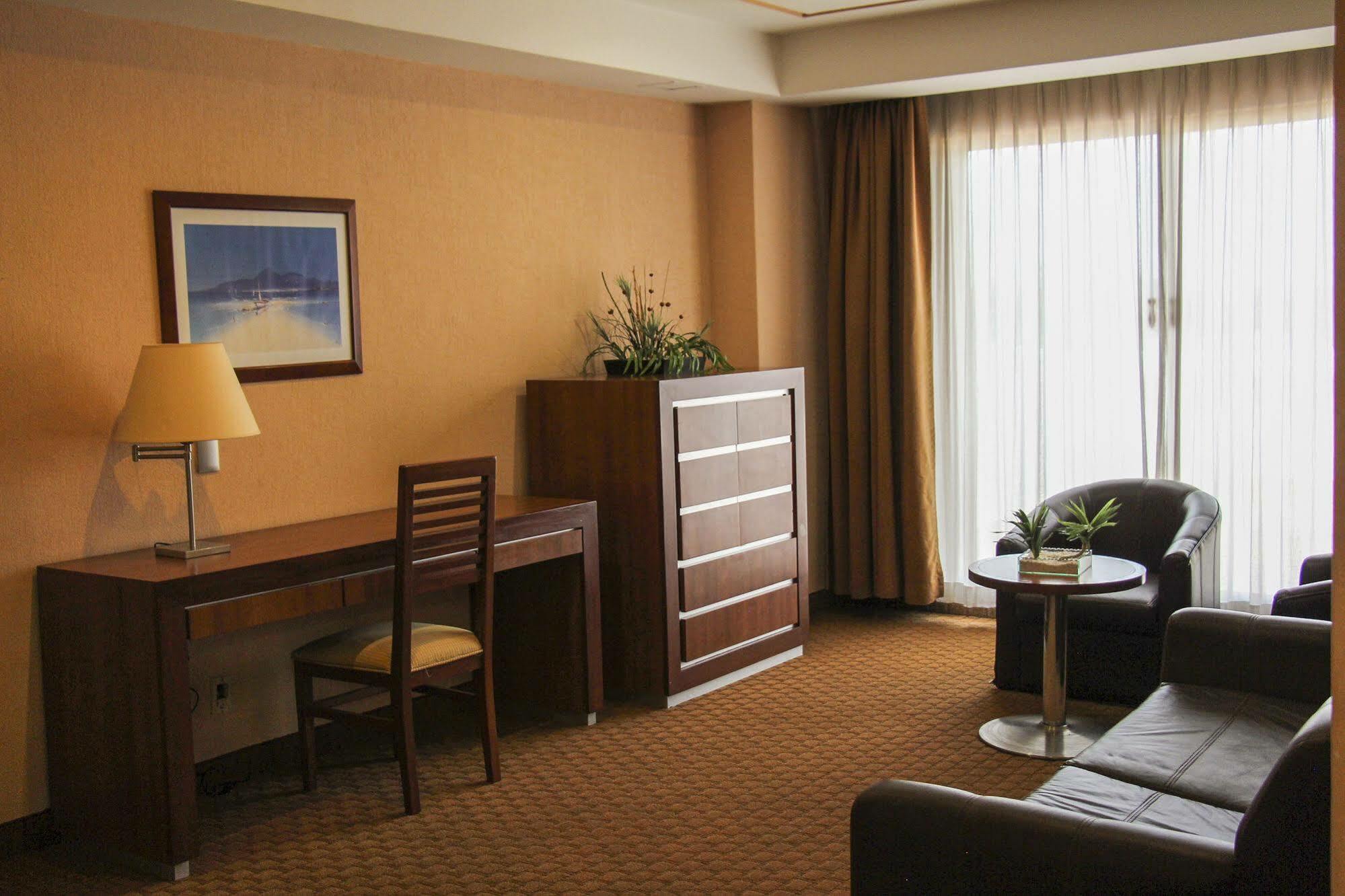 Hotel Soleil Business Class Celaya Eksteriør bilde